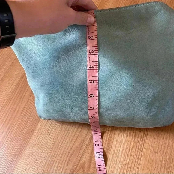 HOBO blue suede leather shoulder wrist bag with gold hardware removable straps - Picture 10 of 13